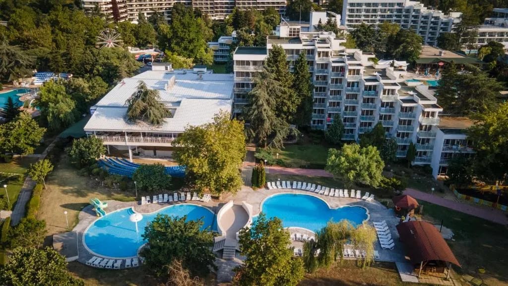 Hotel Sandy Beach - Hotel de 4 estrelas em Albena Beach, Albena - photo 1