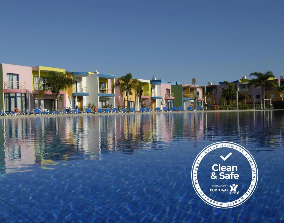 Orada Apartamentos Turísticos - Marina de Albufeira - 4-star hotel in Marina de Albufeira, Albufeira - photo 1
