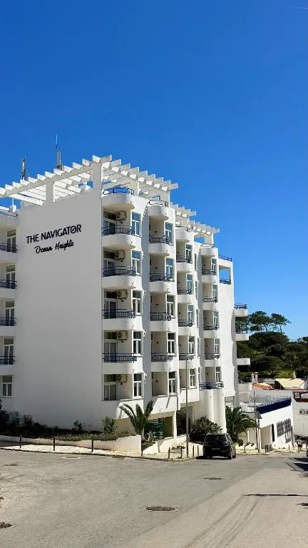 The Navigator - Ocean Heights - Hôtel 4 étoiles, Olhos de Água, Algarve - photo 1