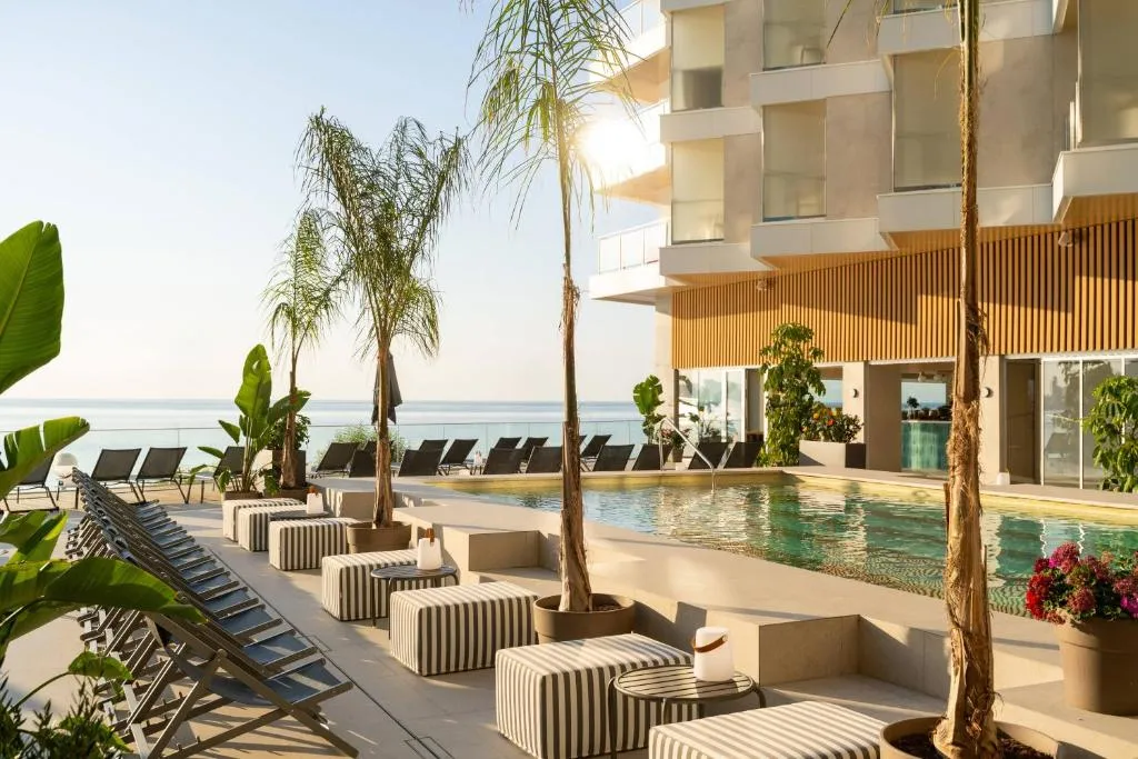 INNSiDE by Meliá Alicante Porta Maris - 4-star hotel in Alicante Centro, Alicante - photo 1