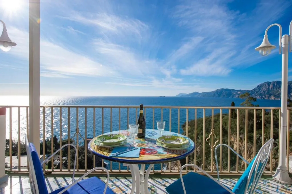 Hotel Villa Bellavista - Hotel de 3 estrelas em Praiano, Amalfi Coast - photo 1
