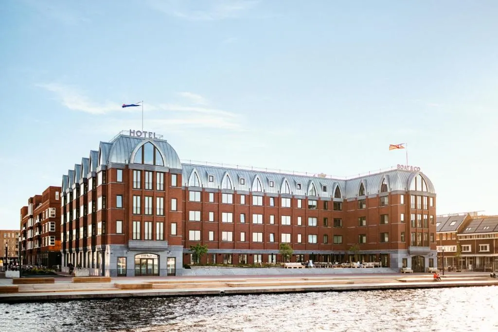 The July - Boat & Co - 4-star hotel in Westerpark, Amsterdam - photo 1