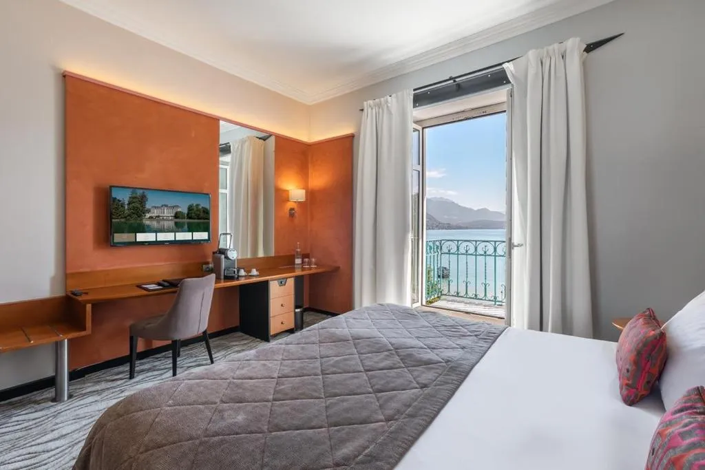 Impérial Palace - Hôtel 4 étoiles, Lake east shore, Annecy - photo 1