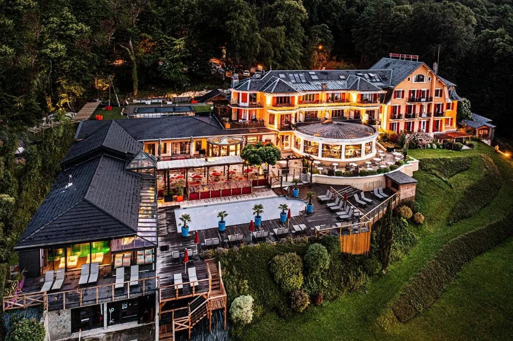 Les Trésoms Lake and Spa Resort - Hôtel 4 étoiles, Le Semnoz hillside, Annecy - photo 1