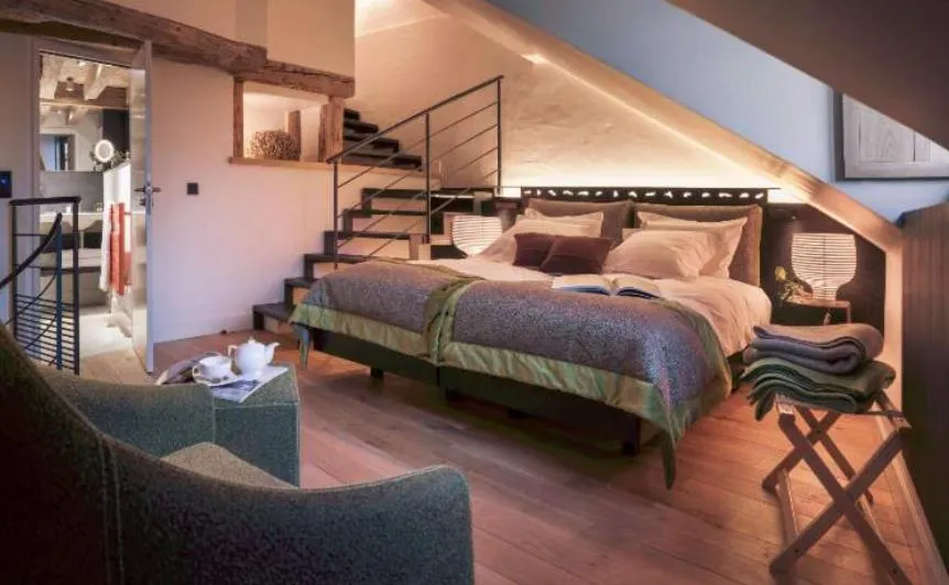 Les Loges Annecy Vieille Ville - Hotel de 5 estrellas en Old town, Sainte Claire street, Annecy - photo 1