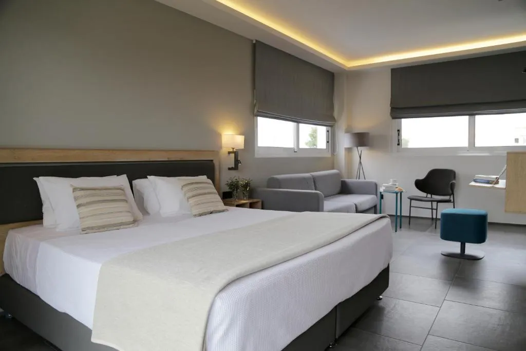 Façade du Palmyra Beach Hotel à Glyfada, Athènes