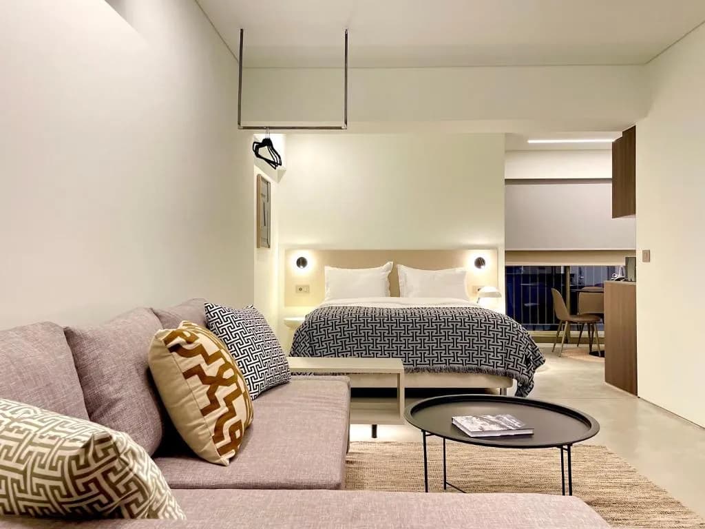 Extérieur du THE NIXON Luxury Suites avec jardin, Athènes