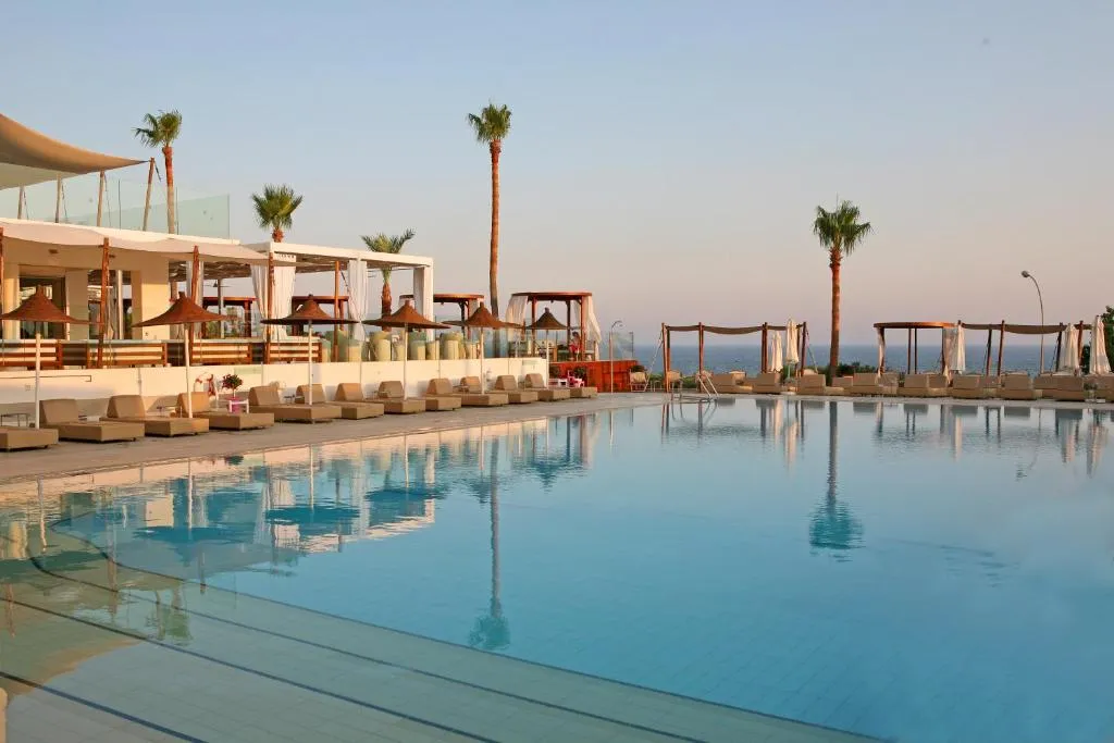 Napa Mermaid Hotel & Suites - Hotel de 4 estrellas en Grecian Bay, Ayia Napa - photo 1