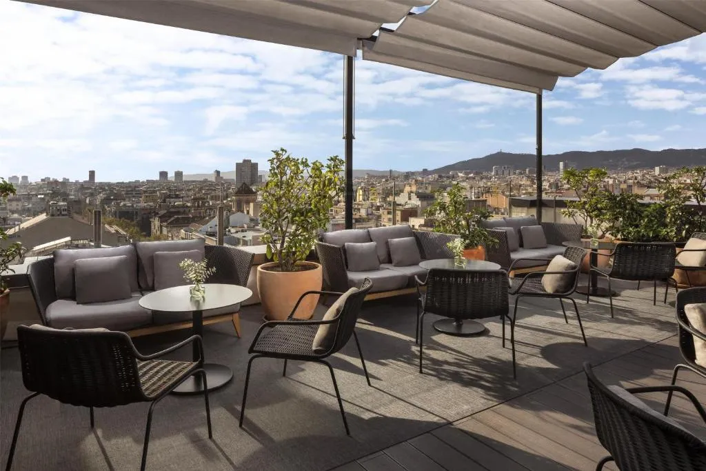 Edificio del NH Collection Gran Hotel Calderón en el Eixample, Barcelona