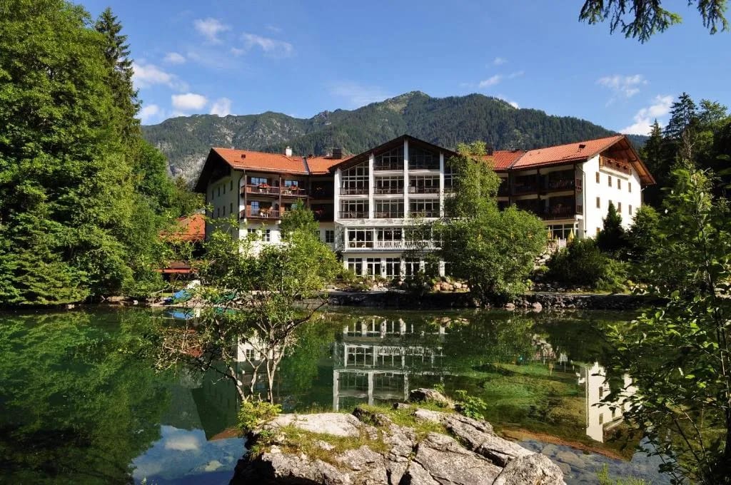Hotel am Badersee - Hotel de 4 estrelas em Grainau, Bavaria - photo 1