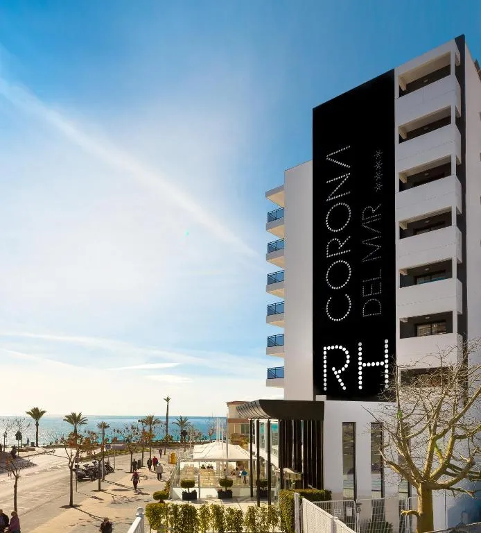 Hotel RH Corona del Mar 4* Sup - Hotel de 4 estrelas em Poniente (Avenida Jaime I), Benidorm - photo 1