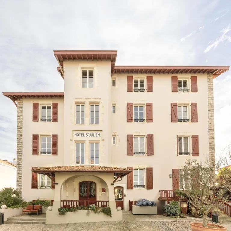 Hotel Saint Julien - Hôtel 3 étoiles, 64200 Biarritz, Biarritz - photo 1