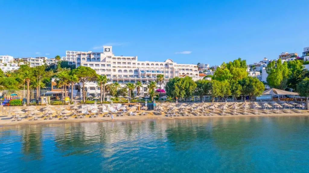 Azka Hotel Bodrum com vista para a baía de Bardakci
