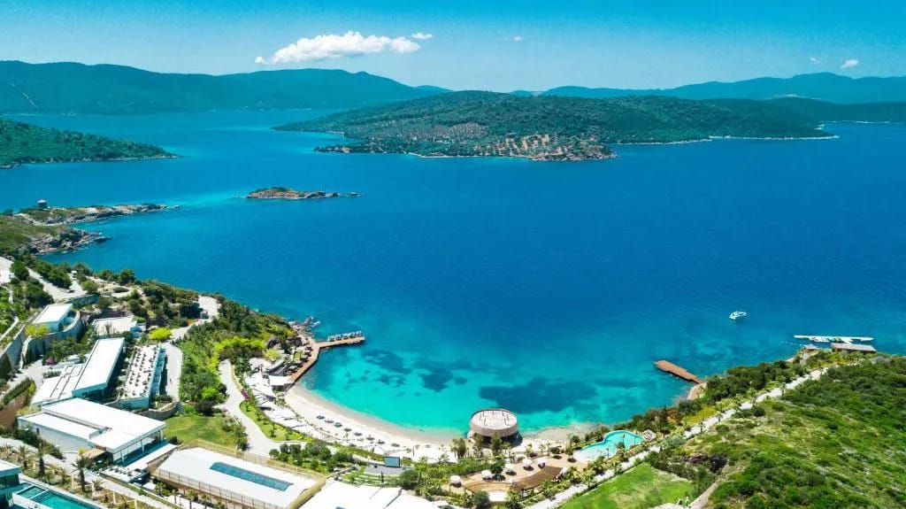 Le Meridien Bodrum Beach Resort - 5-star hotel in Adabükü, Bodrum - photo 1
