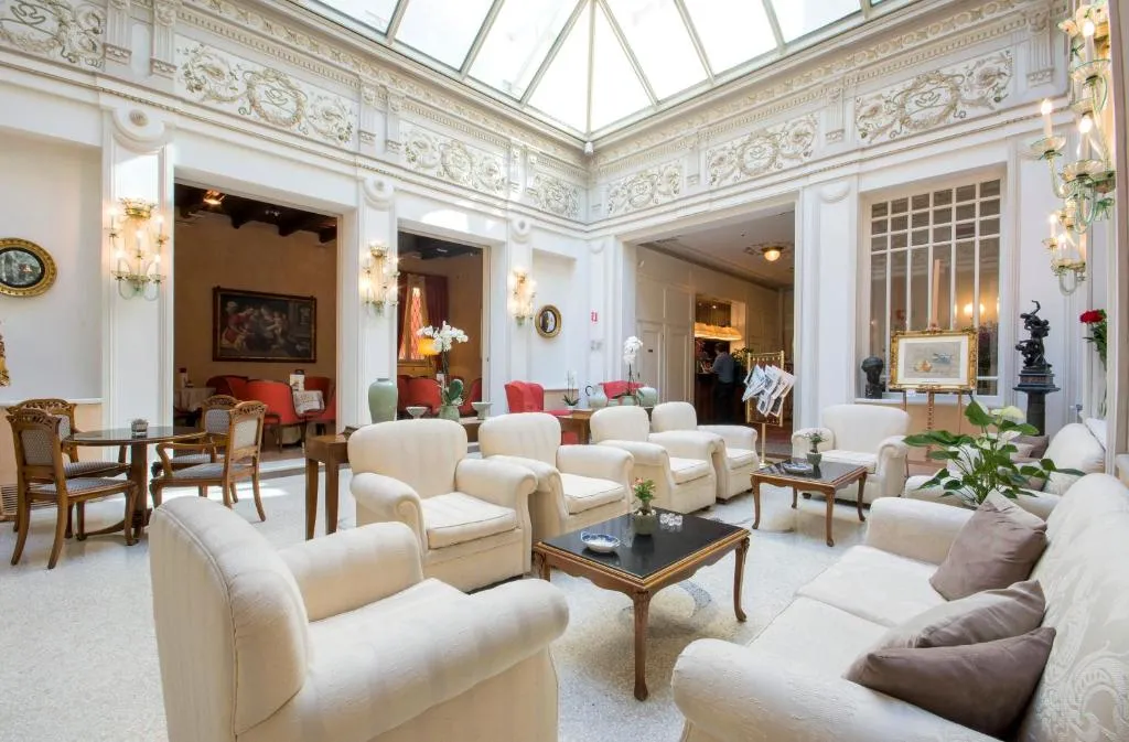 Hotel Corona d'Oro 1890 - 4-star hotel in Bologna Centre, Bologna - photo 1