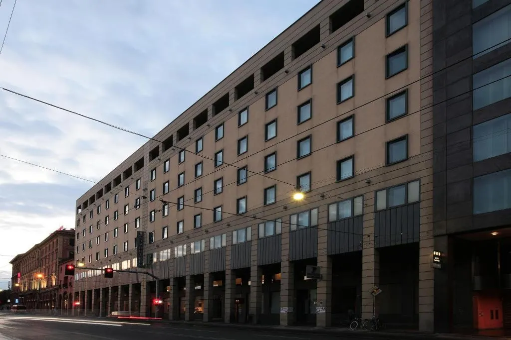 Starhotels Excelsior - Hotel de 4 estrelas em Stazione Centrale (Viale Pietramellara), Bologna - photo 1