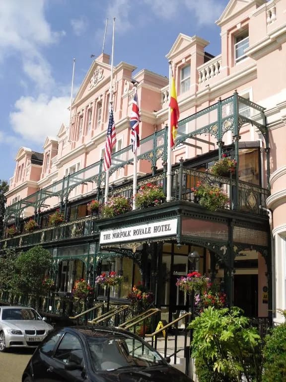Norfolk Royale Hotel - Hotel de 4 estrellas en Town Centre / Westbourne, Bournemouth - photo 1