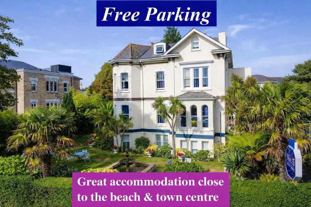 No5 Durley Road - Hotel de 4 estrellas en West Cliff, Bournemouth - photo 1