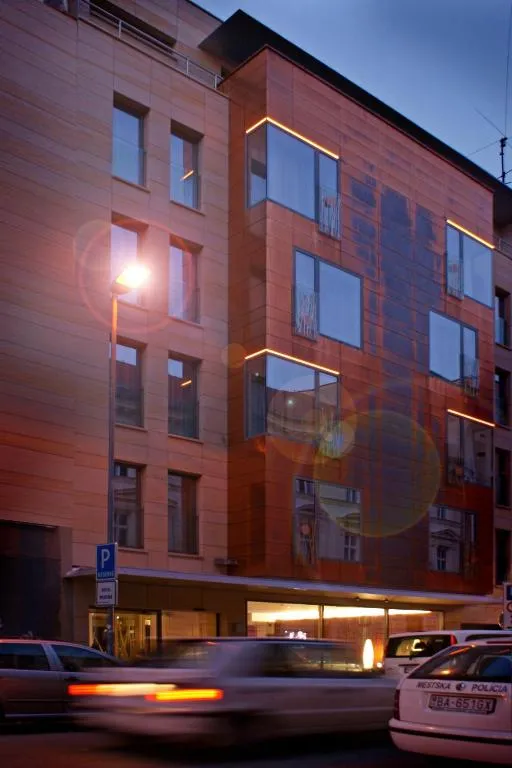 Hotel Avance - Hotel de 4 estrelas em Bratislava city centre, Bratislava - photo 1