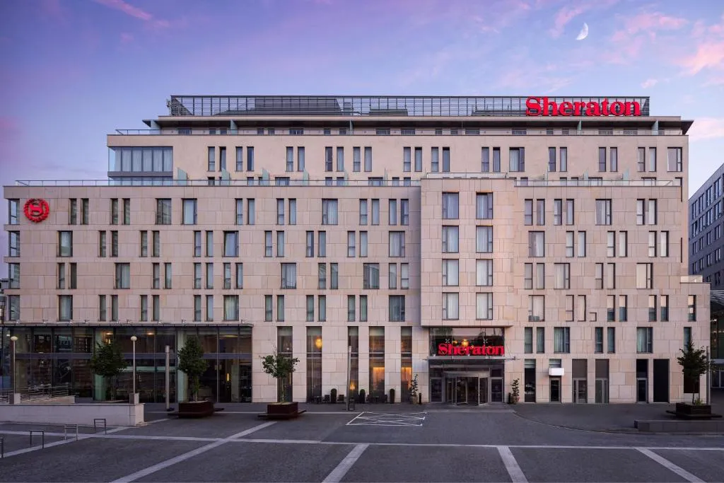 Sheraton Bratislava Hotel - Hôtel 5 étoiles, Pribinova 12, 81109 Bratislava, Slovakia, Bratislava - photo 1