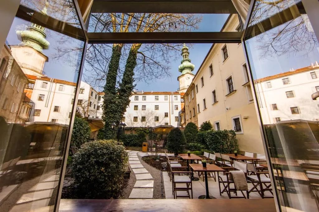 BEIGLI Hotel & Garden - Hotel de 3 estrelas em Old Town, Bratislava - photo 1