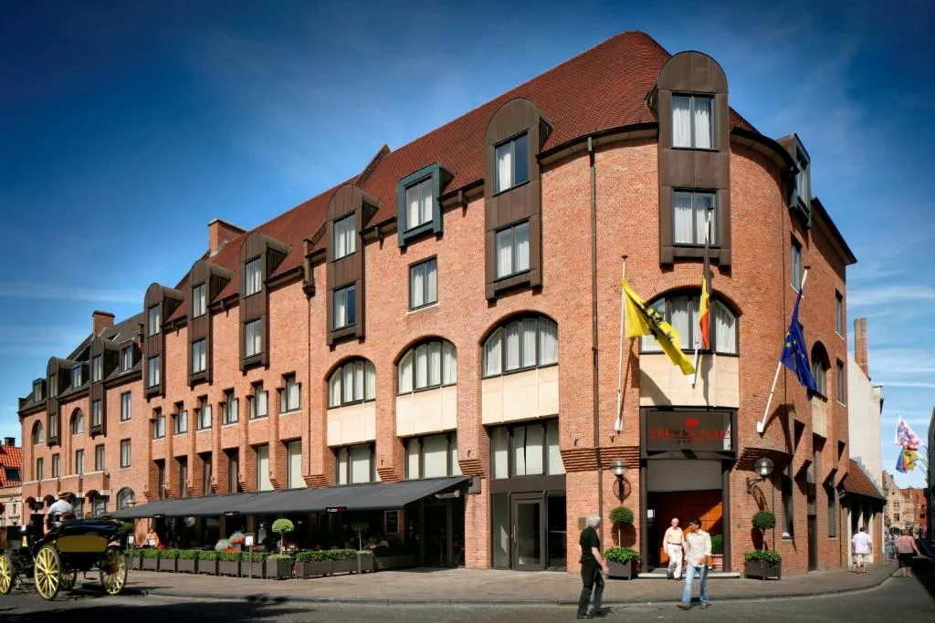 Crowne Plaza Hotel Brugge by IHG - Hotel de 4 estrellas en Historic Centre of Brugge, Bruges - photo 1