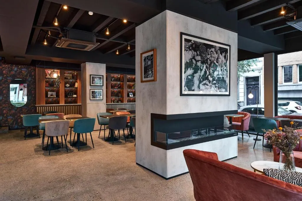 The Scott Hotel Brussels - 3-star hotel in Saint-Gilles (Place Loix), Brussels - photo 1