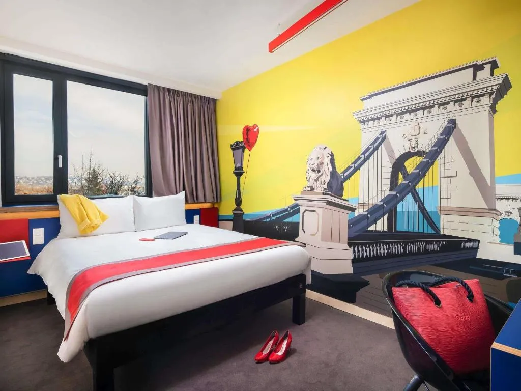 Fachada do hotel ibis Styles Budapest Citywest