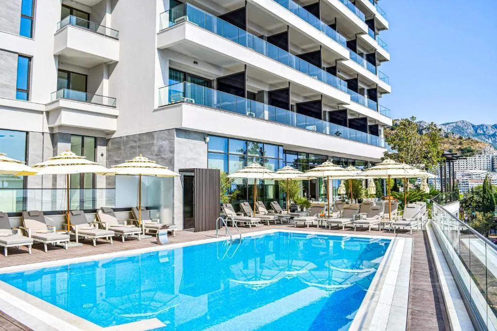 Katamare Hotel - 4-star hotel in Becici beach, Budva - photo 1