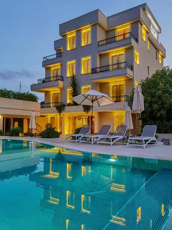 Avanti Hotel & Spa - Hotel de 4 estrellas en Budva, Budva - photo 1