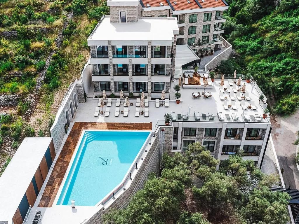 Hotel kingStone Budva - Hotel de 4 estrellas en Przno, Budva - photo 1