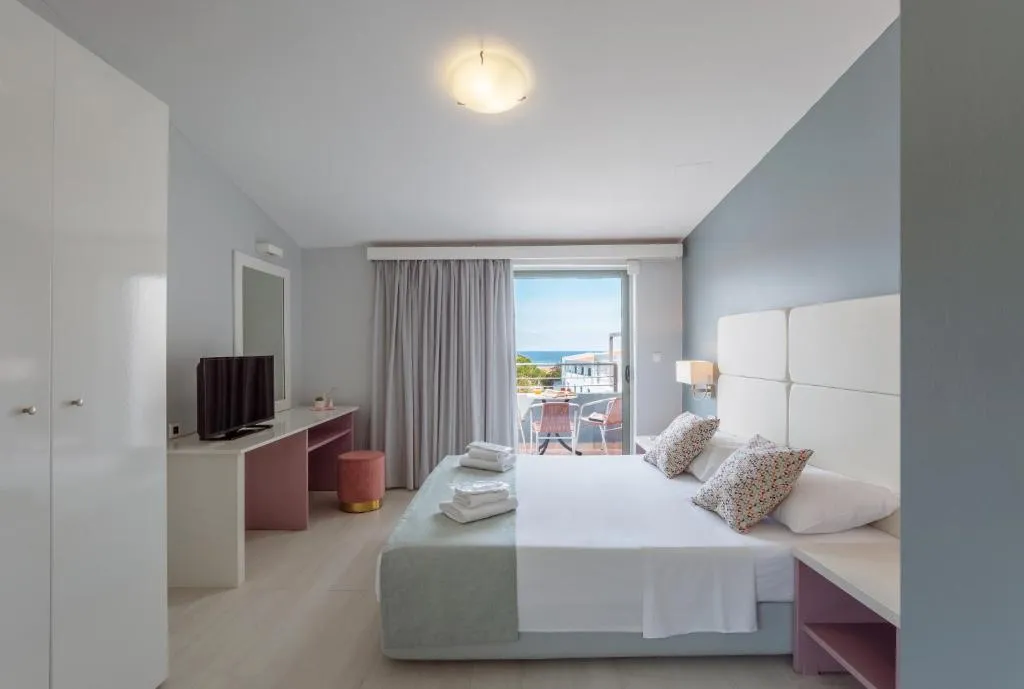 Sunrise Village Hotel - All Inclusive - 3-star hotel in Platanias, set back two streets from the seafront, Chania - photo 1