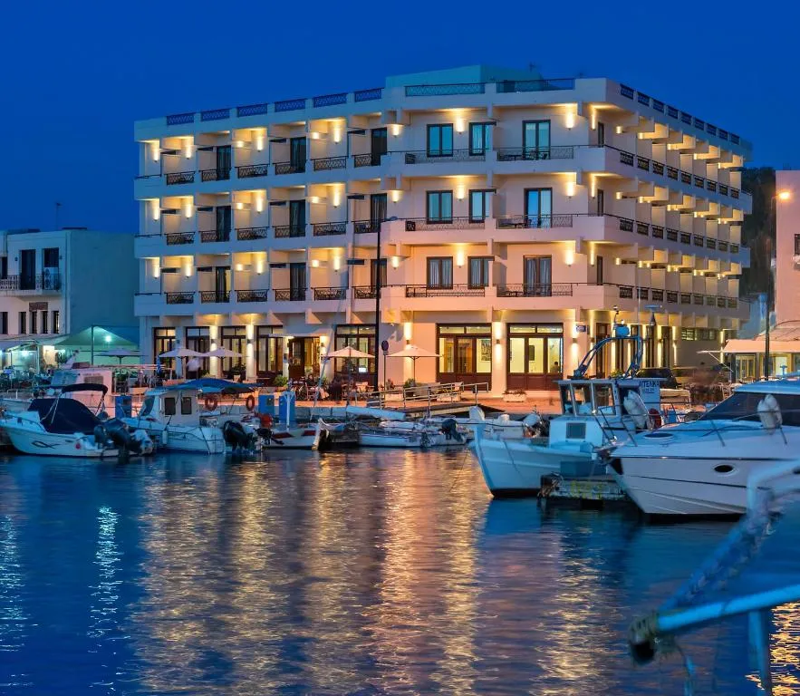 Porto Veneziano Hotel - Hotel de 3 estrellas en Old Venetian Harbour, Chania - photo 1