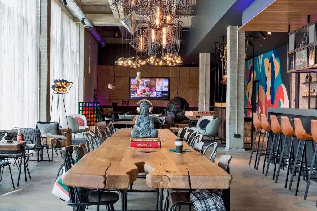 Moxy Copenhagen - Hotel de 4 estrellas en Sydhavnen, Copenhagen - photo 1