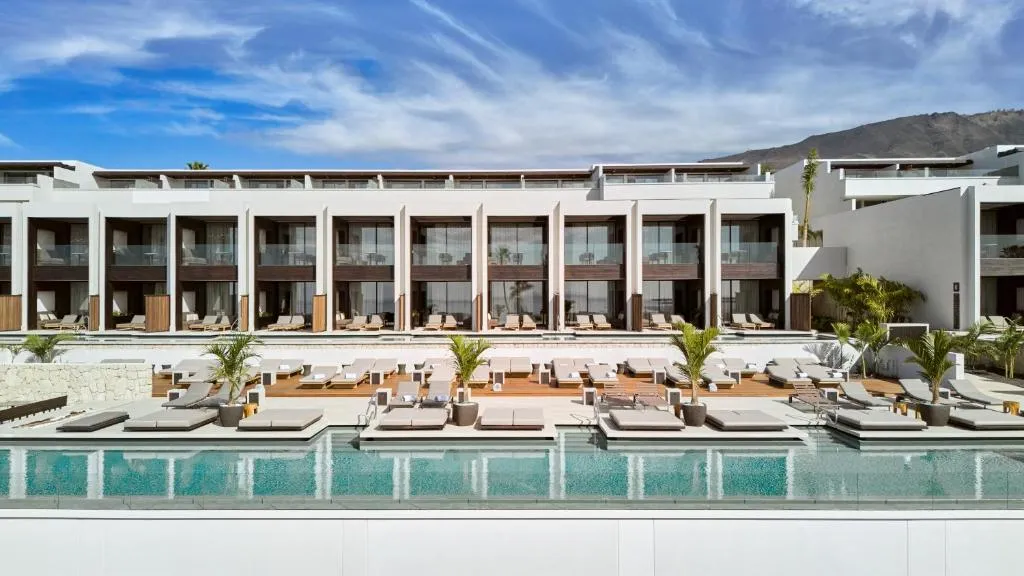 Royal Hideaway Corales Villas - 5-star hotel in La Caleta, Costa Adeje - photo 1