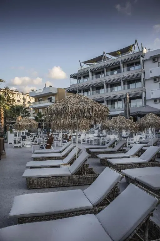 Glaros Royal Beach Hotel - 4-star hotel in Hersonissos (Limenas), Crete - photo 1