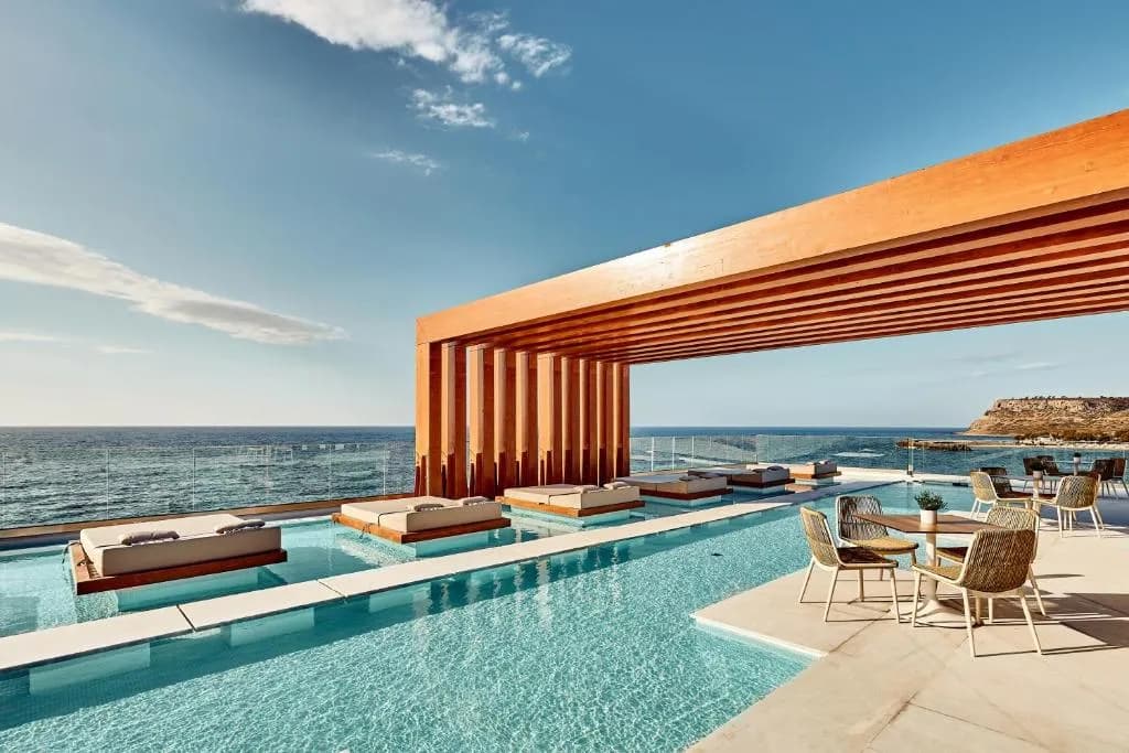 Enorme Santanna Island hotel facade in Sissi, Crete