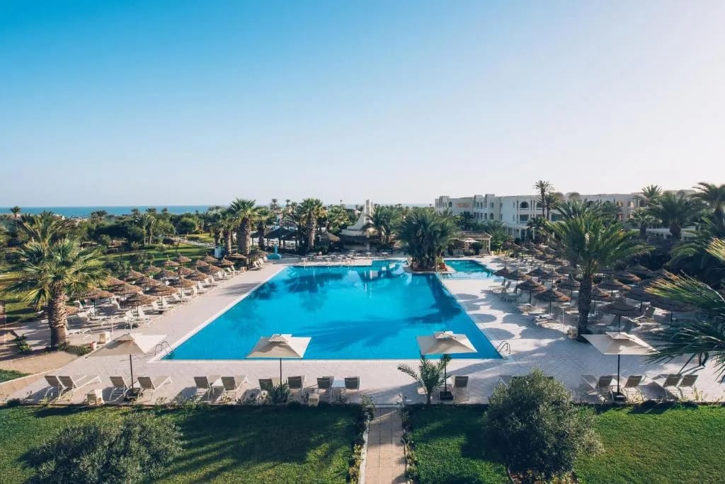 Iberostar Waves Mehari Djerba - Hotel de 4 estrellas en Sidi Mahres, Djerba - photo 1
