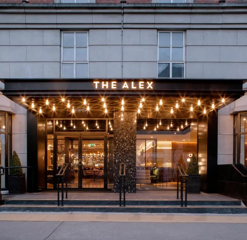 The Alex - 4-star hotel in Merrion Square, Dublin - photo 1