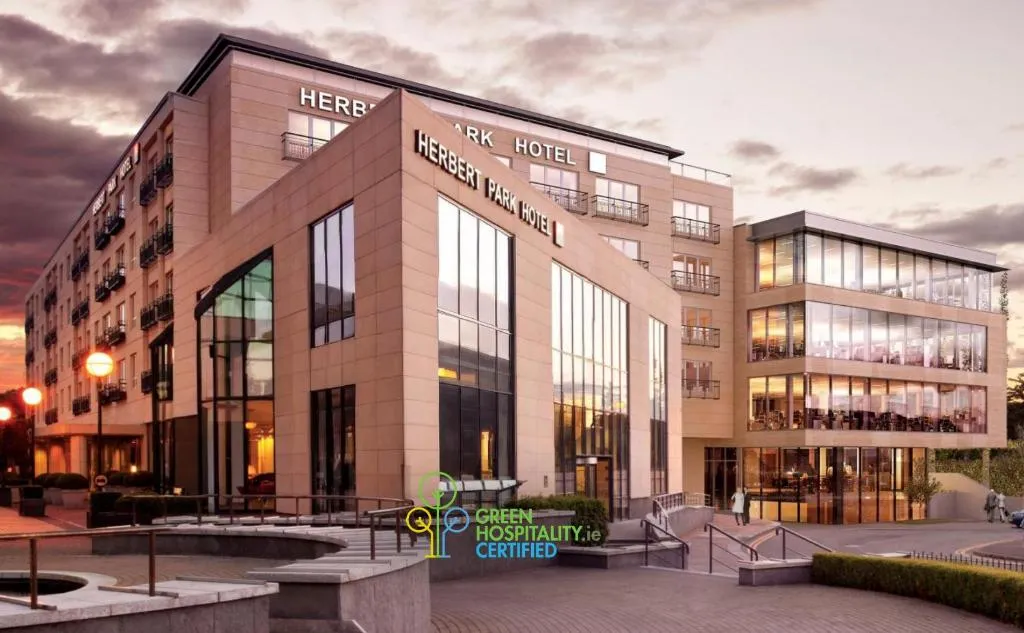 Herbert Park Hotel and Park Residence - 4-star hotel in Ballsbridge, Dublin - photo 1