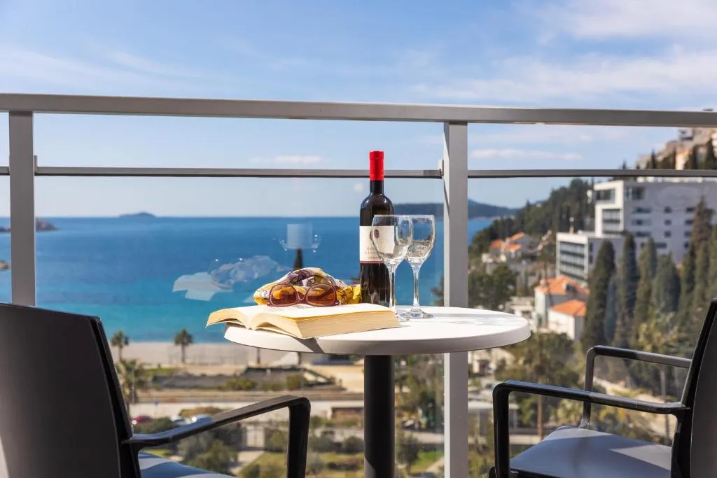 Grand Hotel Park - 4-star hotel in Lapad peninsula (500m from Lapad Bay beach), Dubrovnik - photo 1