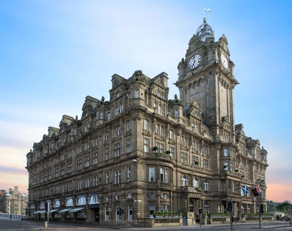 The Balmoral Hotel - 5-star hotel in Old Town / New Town border (Princes Street), Edinburgh - photo 1
