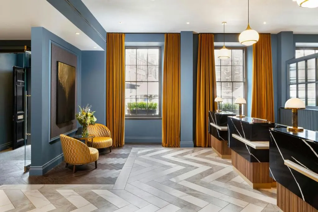 Courtyard by Marriott Edinburgh - 4-star hotel in St James Quarter, Edinburgh - photo 1