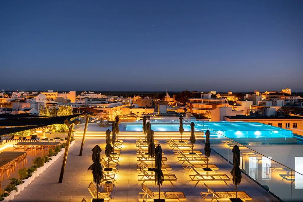 3HB Faro - 5-star hotel in Rua Vasco da Gama nº33, 8000-442 Faro, Portugal, Faro - photo 1