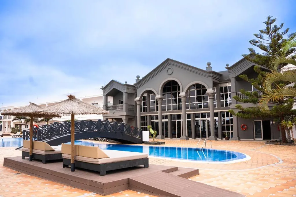 Coral Cotillo Beach pool and sun terrace, El Cotillo Fuerteventura