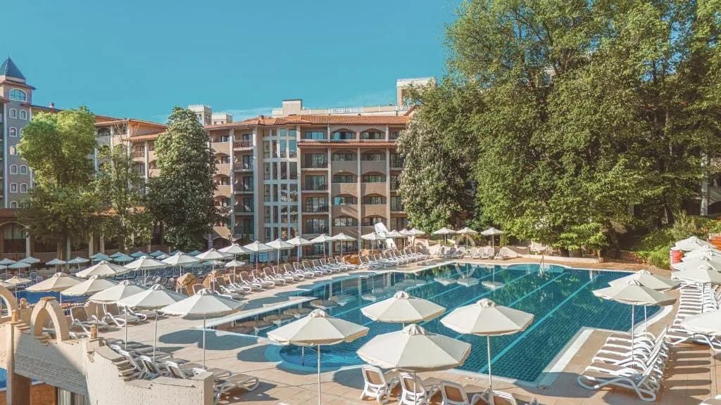 AquaClub GRIFID Hotel Bolero - Ultra All Inclusive & Private Beach - Hotel de 4 estrellas en Golden Sands beach strip, Golden Sands - photo 1
