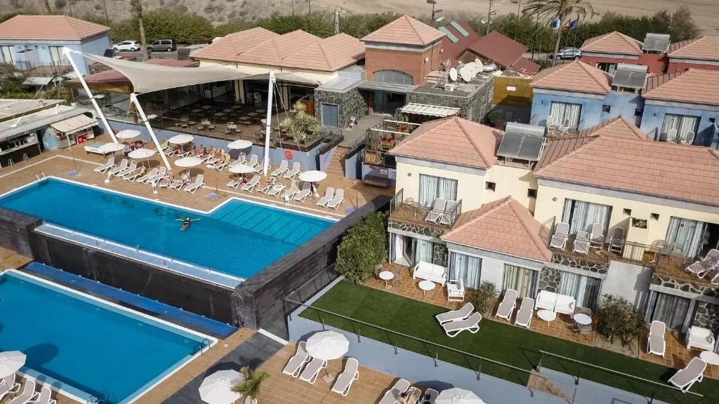 Outdoor pool and water slides at Caybeach Meloneras, Gran Canaria