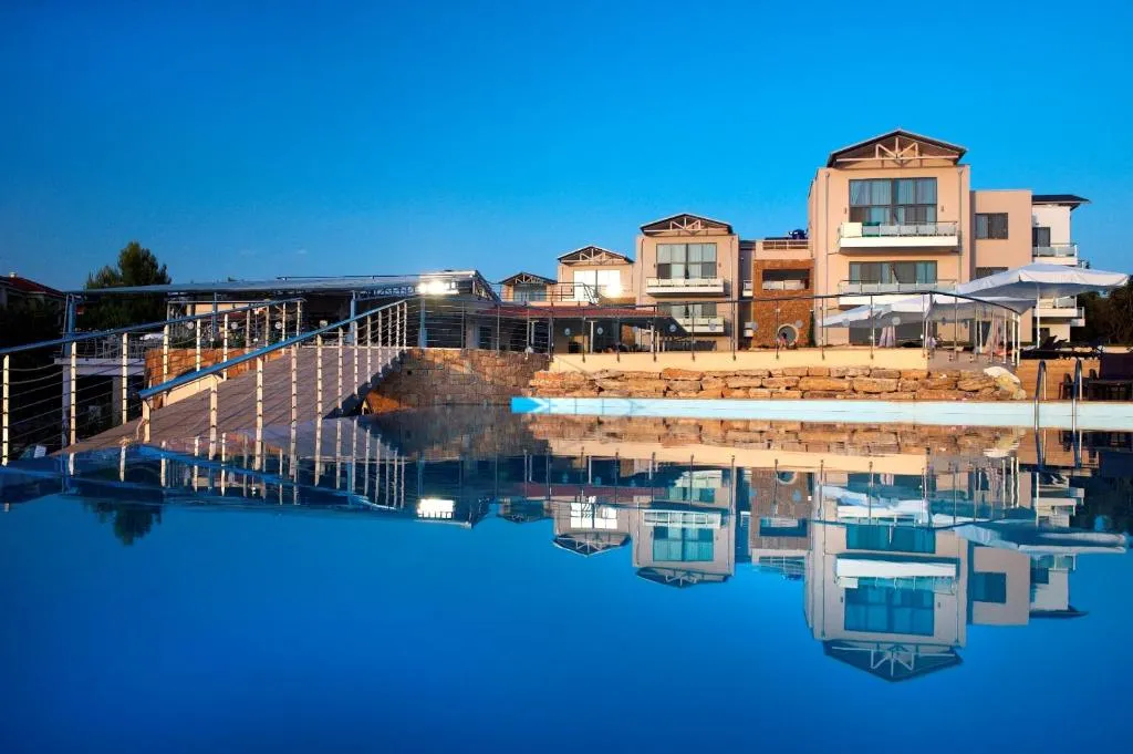 Istion Club & Spa - Hotel de 5 estrellas en Nea Potidaea, Kassandra, Halkidiki - photo 1