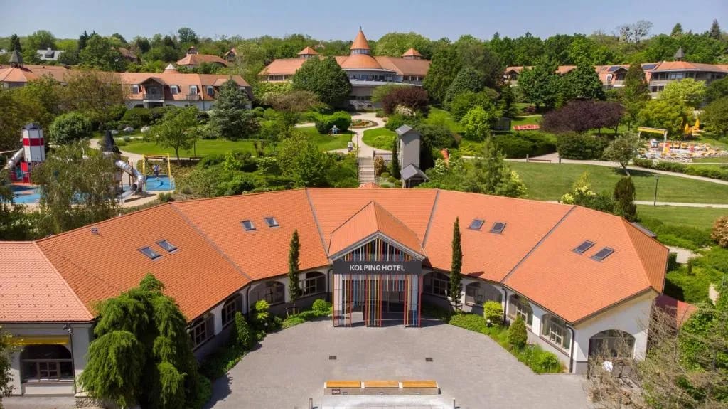 Kolping Family Resort - 4-star hotel in Heviz Centre, Heviz - photo 1