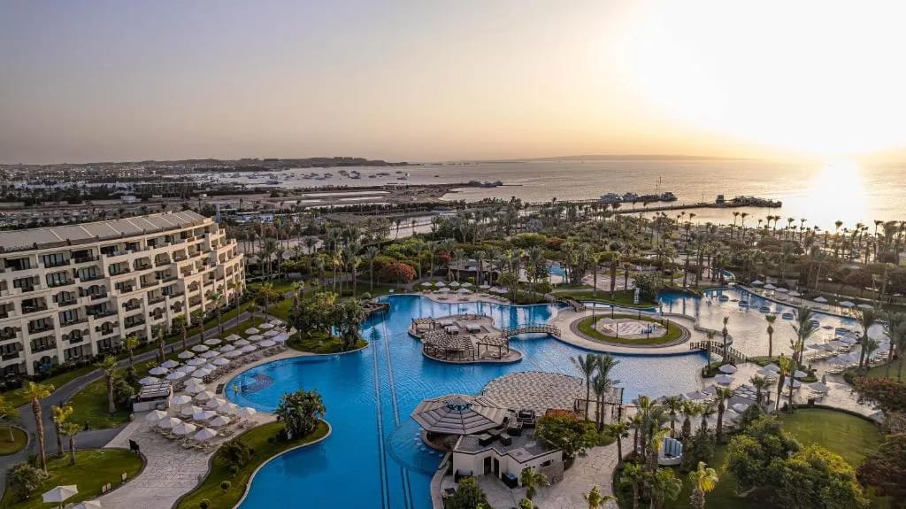 Steigenberger Aldau Beach Hotel - Hotel de 5 estrelas em Yusif Affifi Road, Hurghada - photo 1